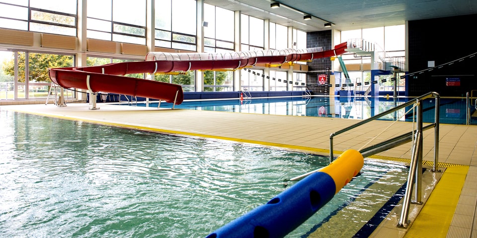 “De communicatie met de zwemclubs in Arena moet beter”