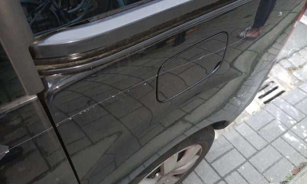 Wagens beschadigd door vandalisme