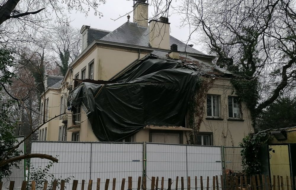 Stuk muur van kasteel Boekenberg is afgebroken