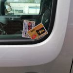 Antwerpen verbiedt uitdelen van garagekaartjes en commerciële flyers