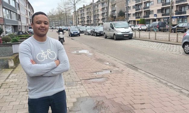 De stad vernieuwt fietspaden zonder overleg met het district